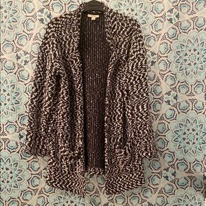 Chic Black and White Style & Co Women's Knit Cardigan - Medium